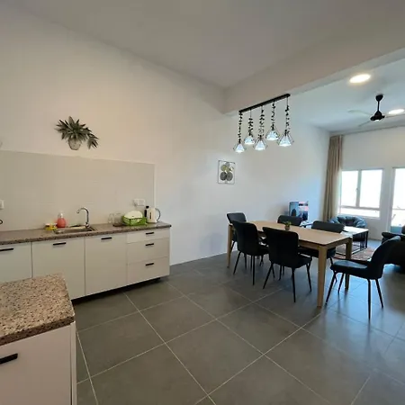 Level 4 Simfoni Beliza Apartment Kuah Exterior photo
